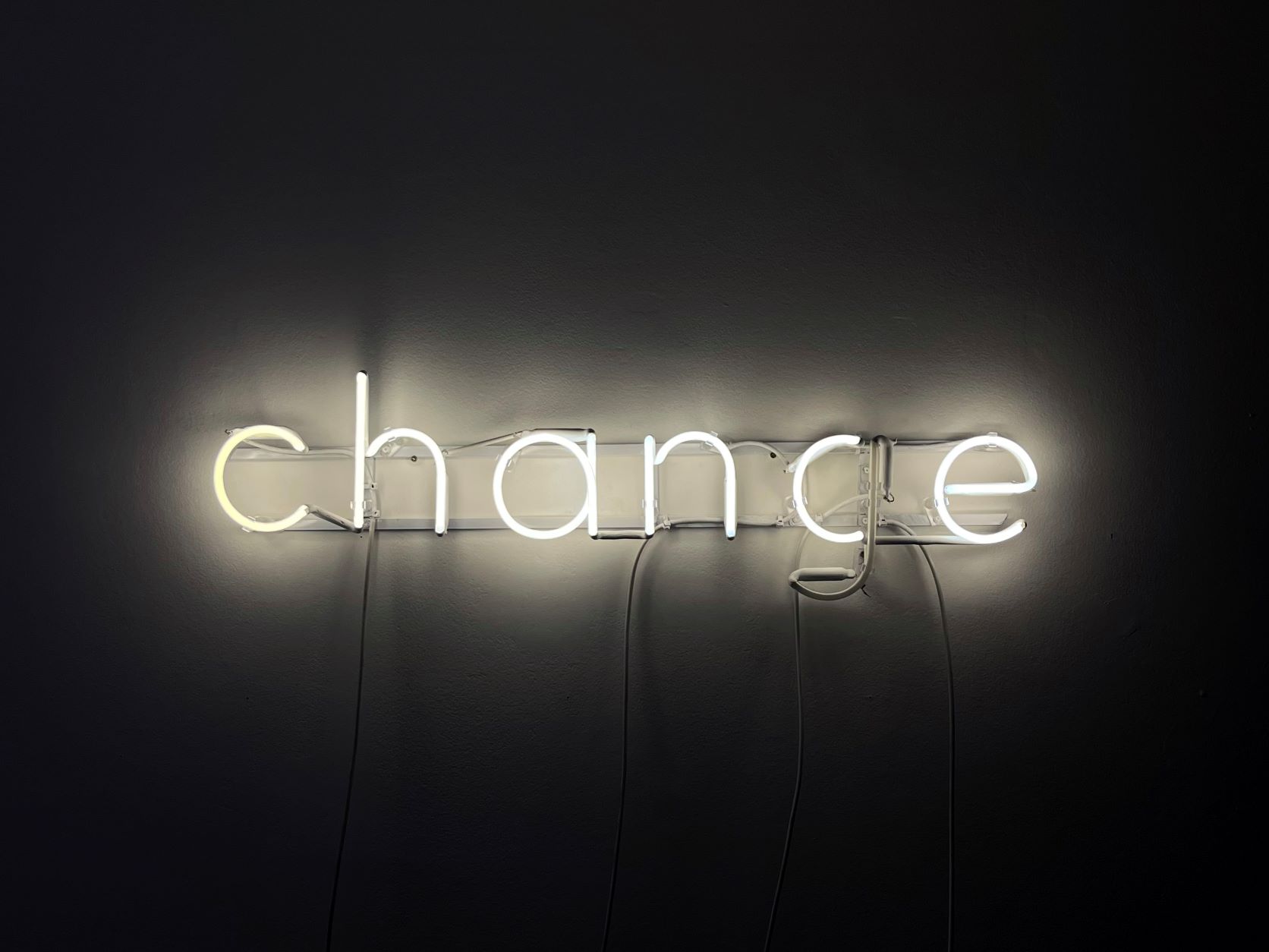 02.1Verena Smit, CHANCE CHANGE, 2022 Neon