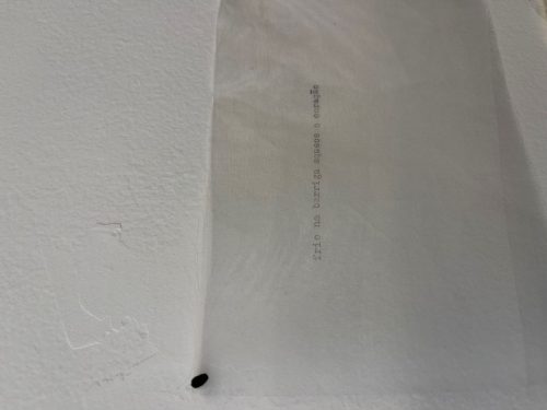 Verena Smit
Retalhos 1, 2022
Políptico de 15 desenhos datilografia sobre tecido
Ed. 1-3