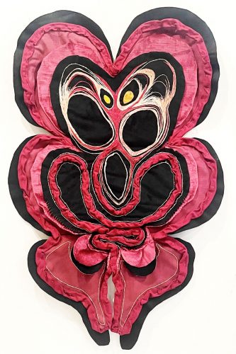 Selva de Carvalho
Das Tripas, Devoção, 2022
Bordado tecidos variados, sobrepostos em camadas
90×55 cm