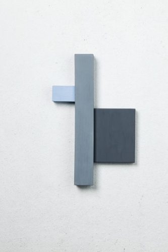 Ricardo Homen
Sem titulo 10
Óleo sobre madeira e papel
29 x 36 x 5cm